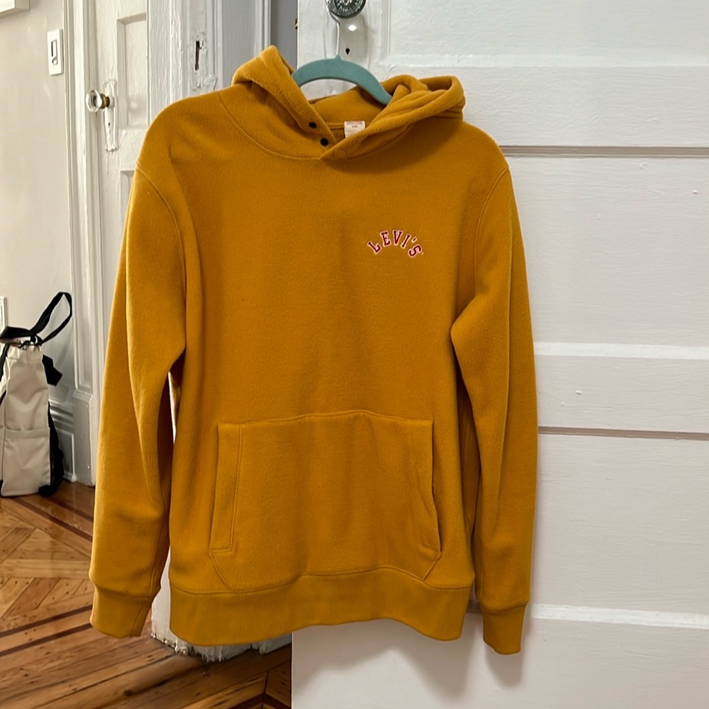 Levi’s Fleece Hoodie